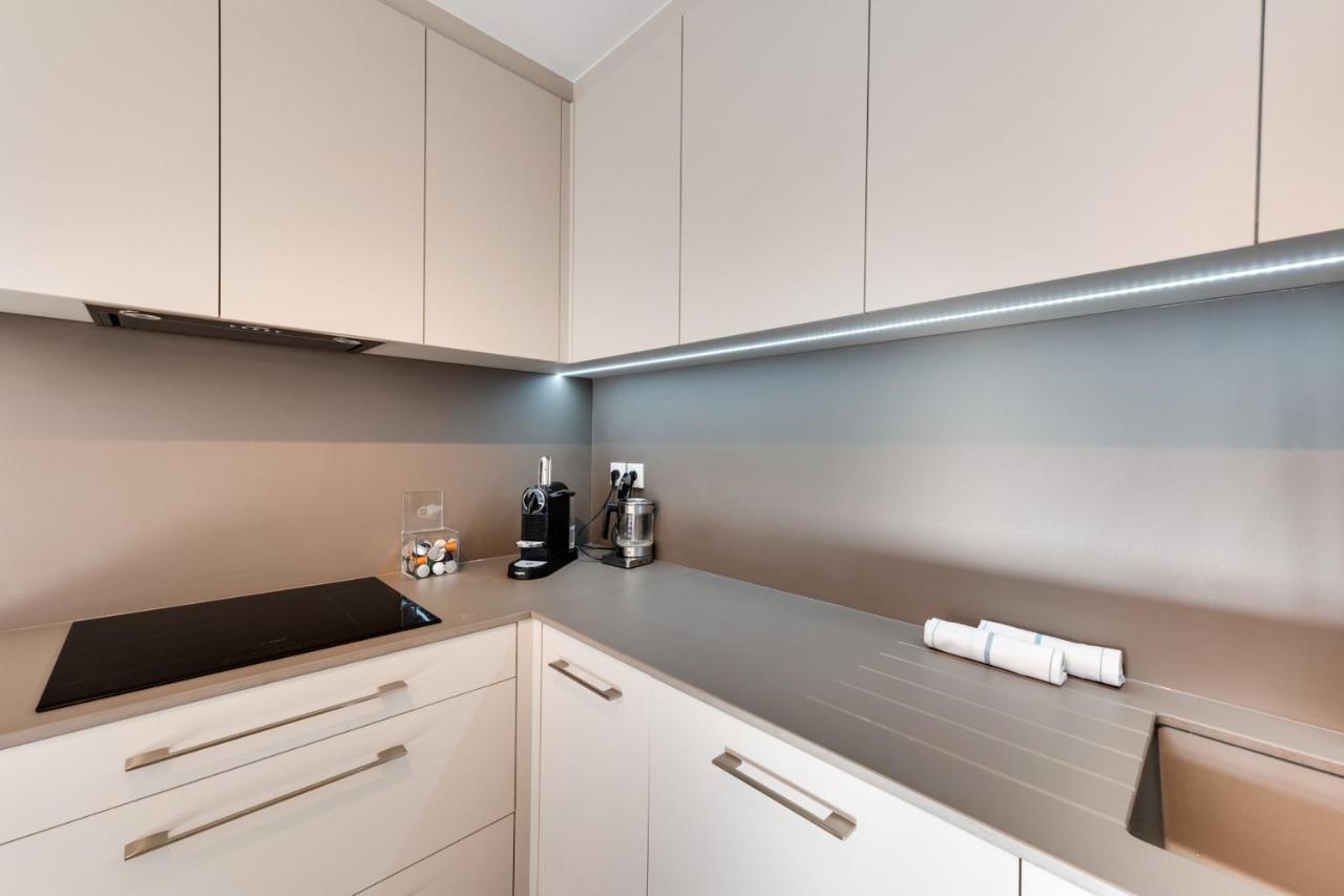 Le Reposoir - New 2 Bedroom Apartment With Terrace & Garage آنسي المظهر الخارجي الصورة